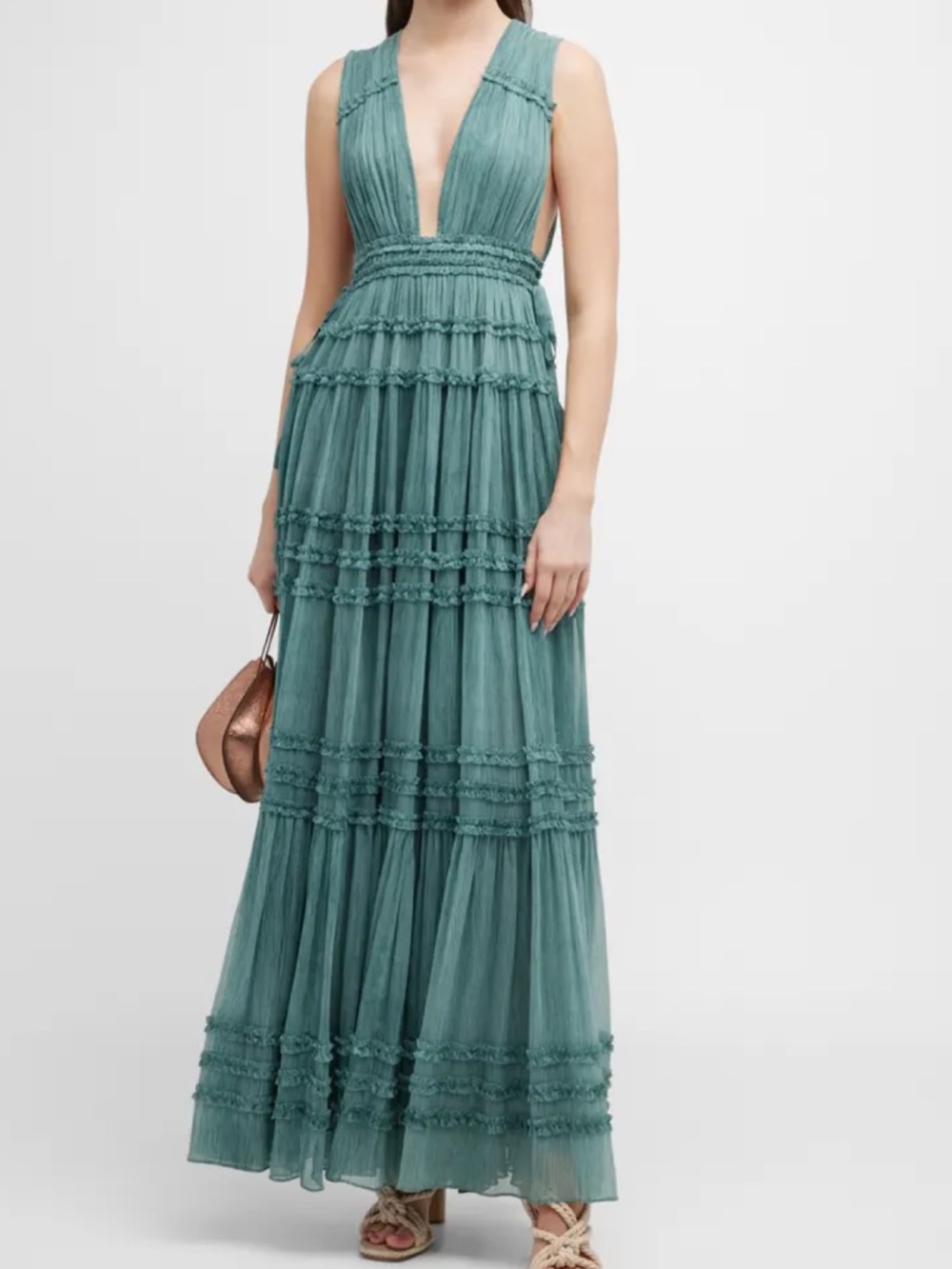 Vici plunging neckline tiered skirt maxi dress size medium